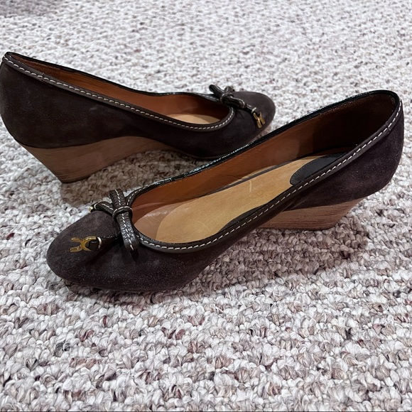 Beautiful Chloe Wedge Heels - Picture 2 of 5